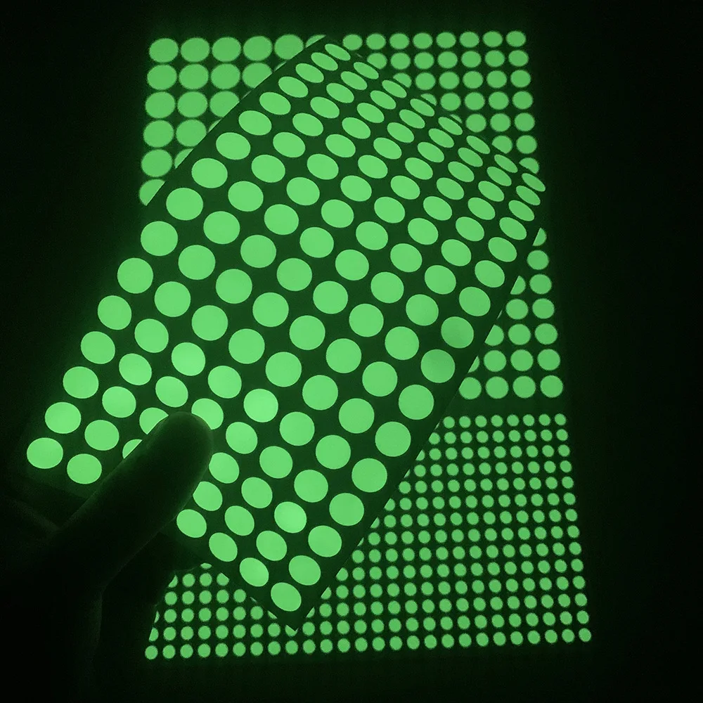 1 シート 3D 発光ウォールステッカー暗闇で光るスターラウ - Glow In Dark Stars のレビューと価格