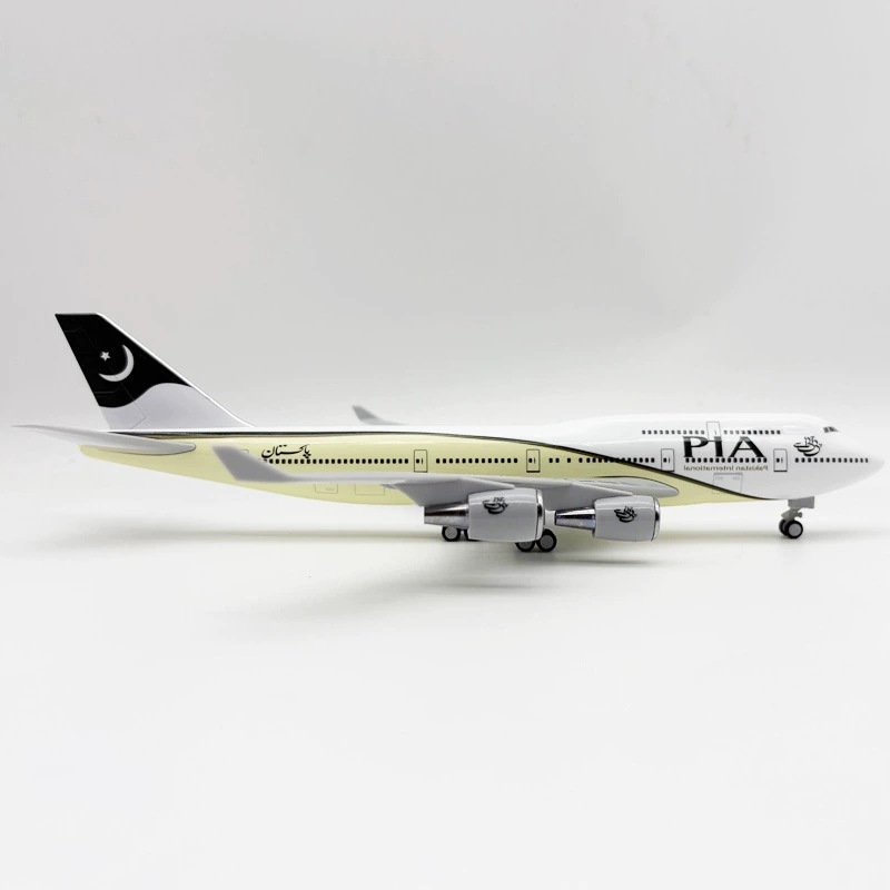 ディスプレイモデル 30CM 1:250スケール 747 レ - Kids Toys Pakistan のレビューと価格