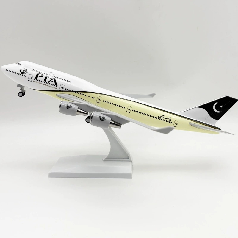 ディスプレイモデル 30CM 1:250スケール 747 レ - Kids Toys Pakistan のレビューと価格