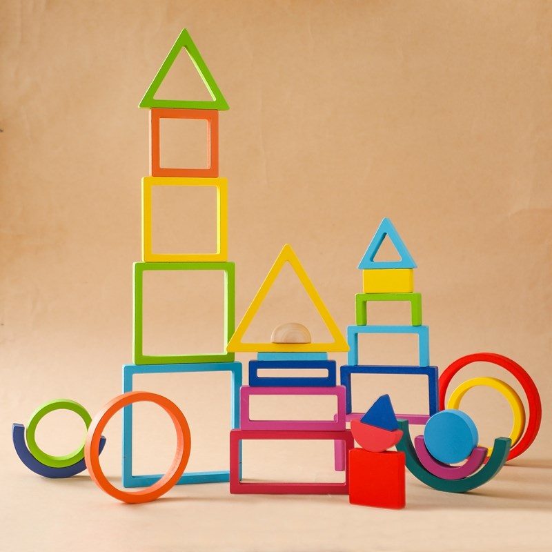 モンテッソーリ-子供のための積み重ね可能な木製ブロック,虹, - Wooden Blocks Stacking のレビューと価格