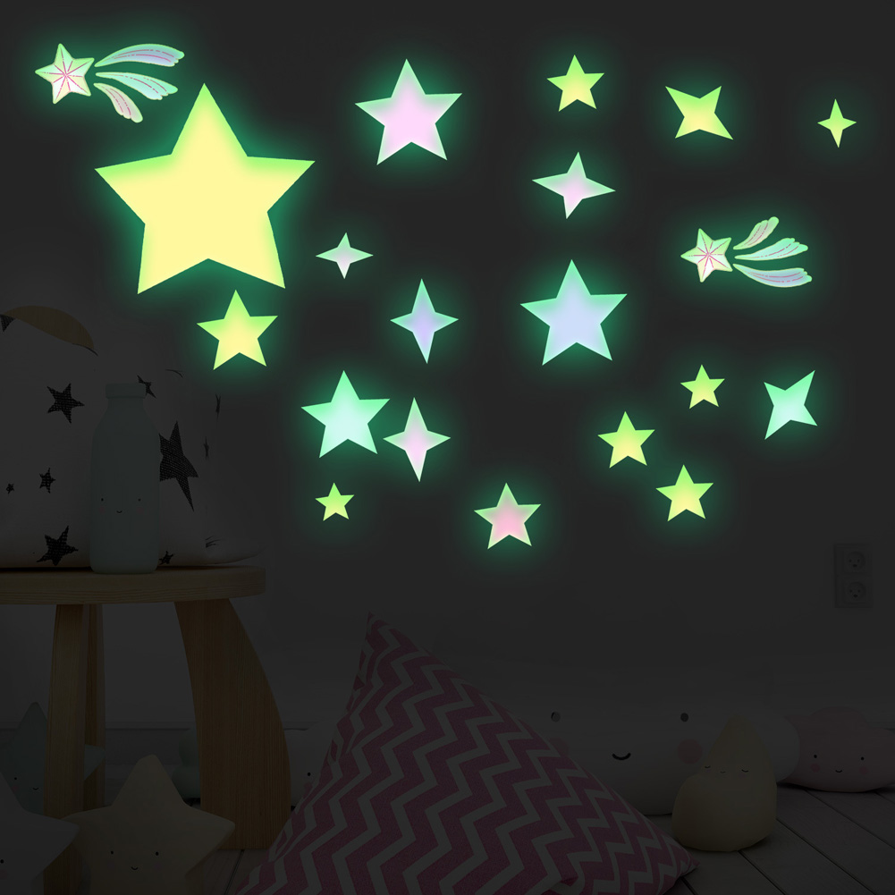 カラフルな星発光ウォールステッカーキッズルーム背景装飾ホーム - Glow In Dark Stars のレビューと価格